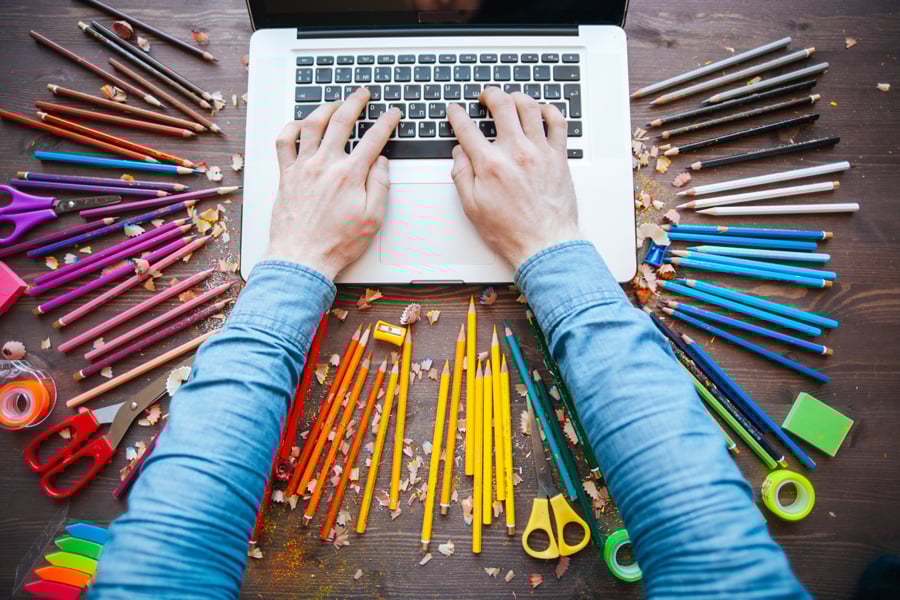 Creative Geniuses Who Use Blogging to Promote Their Art